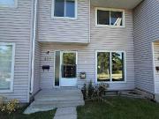 MARLBOROUGH TOWNHOUSE 3Beds/1.5Bath w/ unfinished...