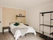 Marsala Room 3 Bed 1 Bath A Has an Apartment