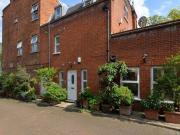 Maryon Mews, Hampstead Heath, 2 Bedroom House