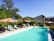 Mas 10 pièces 338 m²