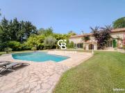 Mas 10 pièces 485 m²