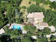 Mas 13 pièces 334 m²