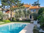 Mas 5 pièces 180 m²