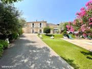 Mas 6 pièces 270 m²