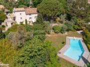 Mas 8 pièces 260 m²