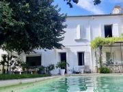 Mas 9 pièces 185 m²