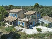 Mas 9 pièces 318 m²