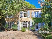 Mas authentique en Provence avec piscine et jardin paysager