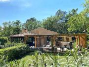 Mas De Caractere Renove Et Meuble 4 Pces 160 m2 4400 m2....