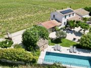 Mas de Charme Mas au milieu des vignes avec des vues imprena