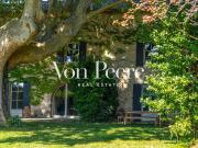 Mas de caractère aux portes d’Avignon 250m² Avignon