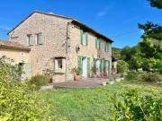 Mas en pierre de 225m2 dépendance 6 4+2 chambres Pis....