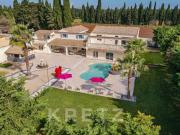 Mas néo provençal de 400m2 dans un écrin de Verdure