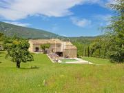 Mas rénové avec piscine et vue panoramique à vendre en...