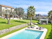 MAS VUE MER AU VIEUX VILLAGE DE MOUGINS