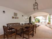 Masía céntrica en venta en Orrius, con negocio en...