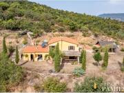 Masía con licencia turística en plena naturaleza!