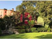 Masía del siglo XIV, exquisita: 1.000 m² sobre 1,2...