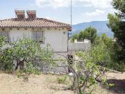 Masía en venta en Alozaina. Casa con parcela en...