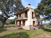 Masía en venta en Aracena. Finca de 70 has con dos...