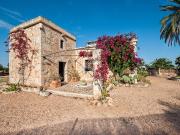 Masía en venta en Baleares Campos. Encantadora finca en...