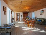 Masía en venta en Becerreá. Gran casa semirehabilitada...