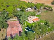 Masía en venta en Caldes de Malavella. Country Chateau...
