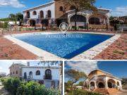 Casa en venta en Catllar El. Masía con piscina en Santa...