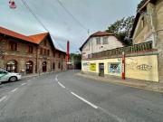 Chalet en venta en Cercedilla. Edificio frente a la...