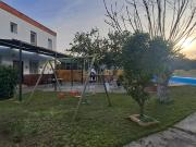 Masía en venta en Coria del Río. Chalet de 2 plantas en...