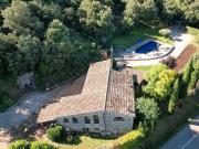 Masía en venta en Esponellà. EXCLUSIVA PROPIEDAD. Masías.