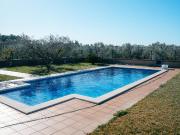 Masía en venta en Garriguella. Finca rústica con olivar...