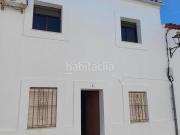 Casa en venta en Higuera de la Sierra. Casa de pueblo en...
