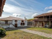 Masía en venta en Lalín. Casa de piedra con terreno,...
