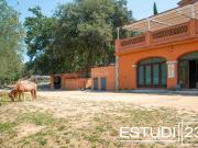 Masía en venta en Òrrius. MASIA RESTAURADA PARA LOS...