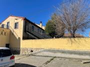 Masía en venta en Roda de Eresma. EDIFICIO CON TERRENO...