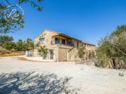 Masía en venta en Sant Climent Sescebes. Encantadora...