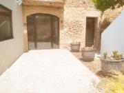 Masía en venta en Sant Mori. Casa de pueblo rústica...