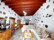 Masía en venta en Tinajo. Encantadora Casa de 1...