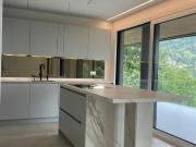 MASSAGNO · DESIGN MODERNO E GRANDE GIARDINO PRIVATO ·...