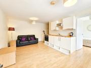 Massingberd Way, Tooting Bec SW17, 1 bed flat to rent,...
