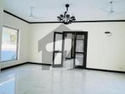 Massive 6 Bedroom Family House for Rent in Prime F 8...