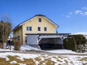 Massive Doppelhaushälfte mit Kamin, Terrasse &...