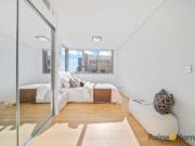 Massive Master Bedroom, Grandstand Pde will be extended...