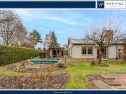 Massives Einfamilienhaus in ruhiger Lage