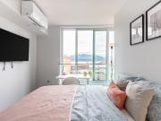 Master Room & Ensuite Bath Richards & Pender Master Room & Ensuite Bath Richards & Pender