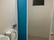 Master Room with Private Bathroom at OUG Parklane, Old...