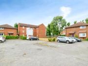 Matthews Close, Romford, Studio Apartment For