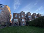 Mauldeth Road West, Withington, M20