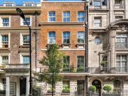 Mayfair, Upper Brook Street, London, 3 Bedroom Apartment